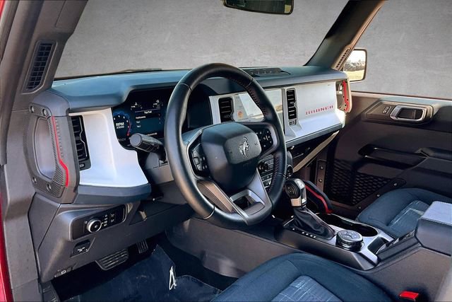Certified 2025 Ford Bronco Heritage Edition AWD/4WD image 12