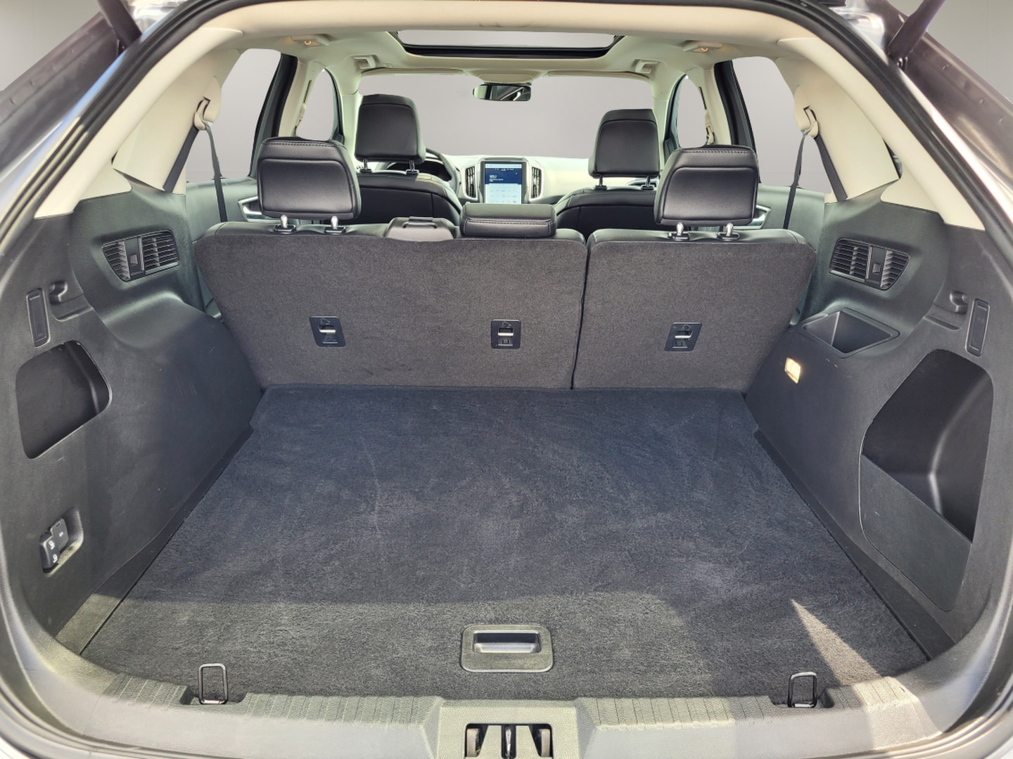 Certified 2024 Ford Edge SEL w/ Convenience Package AWD/4WD image 27