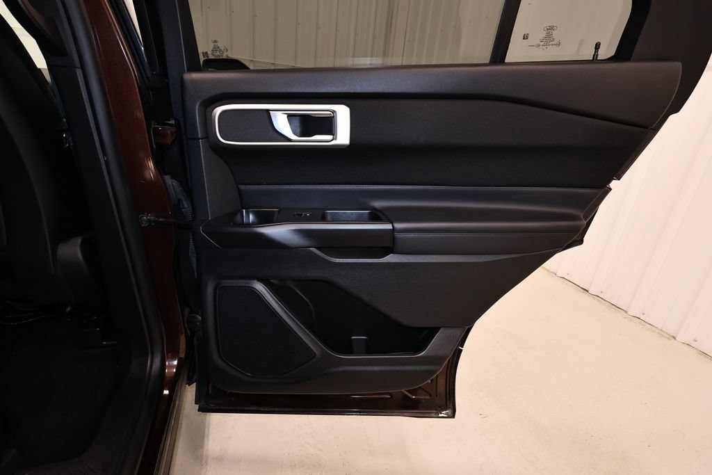 Certified 2020 Ford Explorer XLT w/ Class III Trailer Tow Package AWD/4WD image 19
