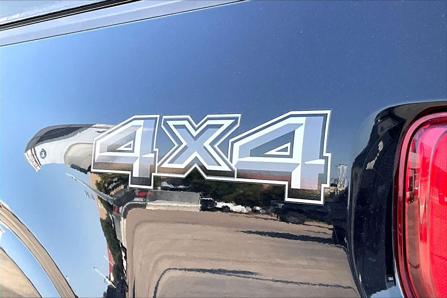 Certified 2022 Ford F150 XLT w/ Equipment Group 302A High AWD/4WD image 10
