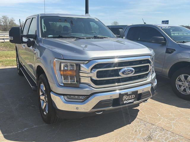 Certified 2021 Ford F150 XLT w/ Equipment Group 302A High image 3