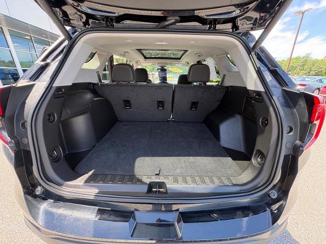 Used 2023 GMC Terrain SLE w/ Driver Convenience Package AWD/4WD image 36