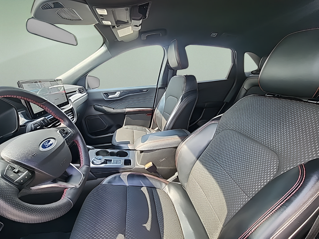 Certified 2023 Ford Escape ST-Line AWD/4WD image 25