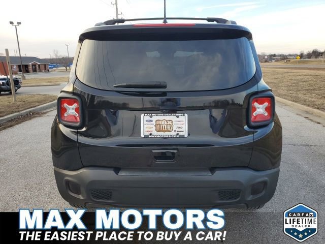 Used 2021 Jeep Renegade Latitude image 4