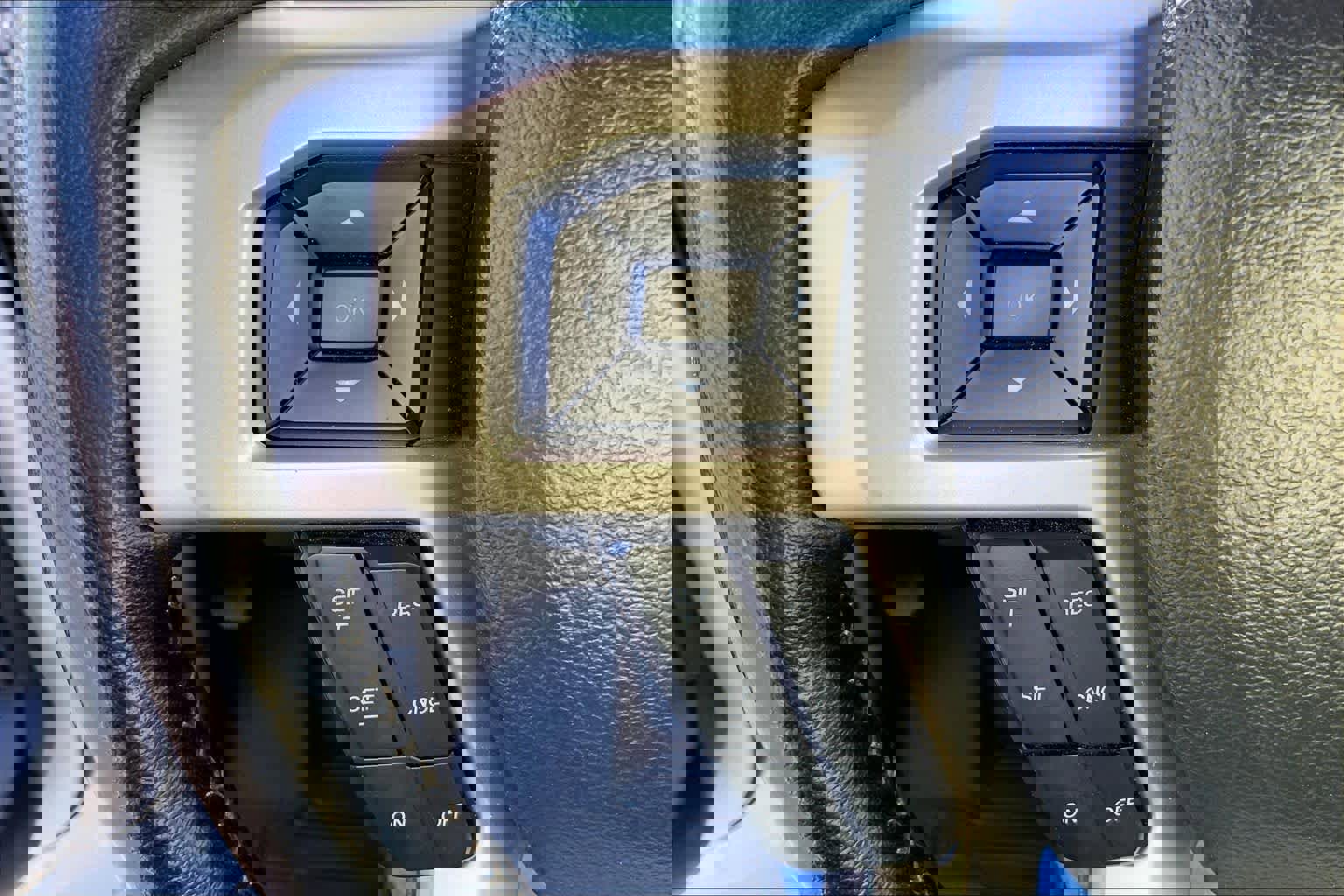 Certified 2022 Ford F250 Lariat w/ Lariat Ultimate Package image 22