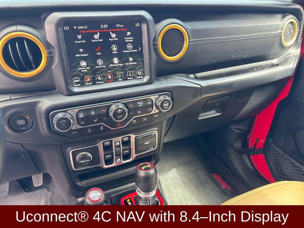 Used 2018 Jeep Wrangler Unlimited Sahara w/ Dual Top Group AWD/4WD image 14