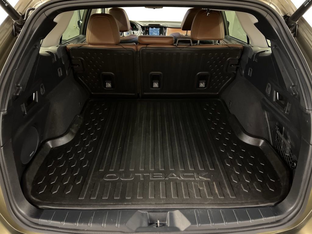 Used 2023 Subaru Outback Touring XT w/ Popular Package #2 image 34