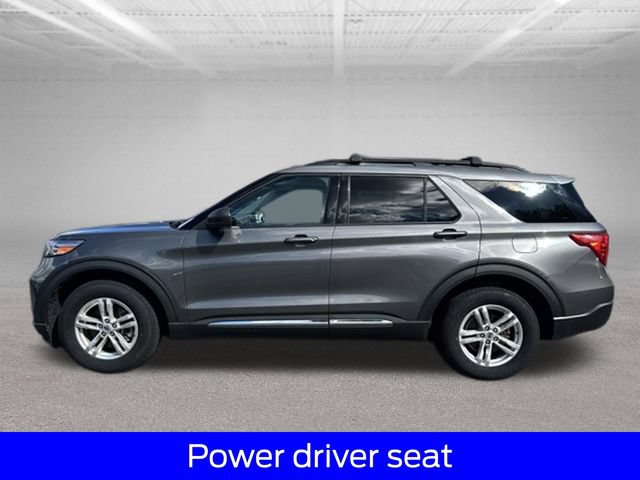 Certified 2023 Ford Explorer XLT w/ Equipment Group 202A AWD/4WD image 7