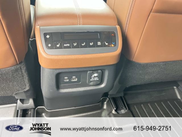 Used 2024 Nissan Pathfinder Platinum w/ Cargo Package image 19