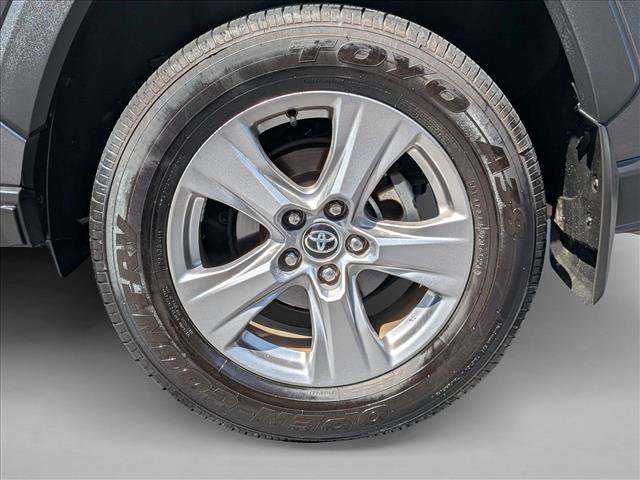 Used 2024 Toyota RAV4 XLE FWD image 22