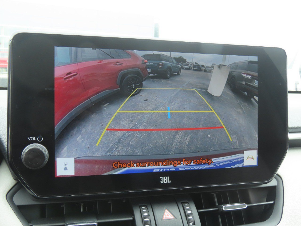 Used 2025 Toyota RAV4 Limited AWD/4WD image 32
