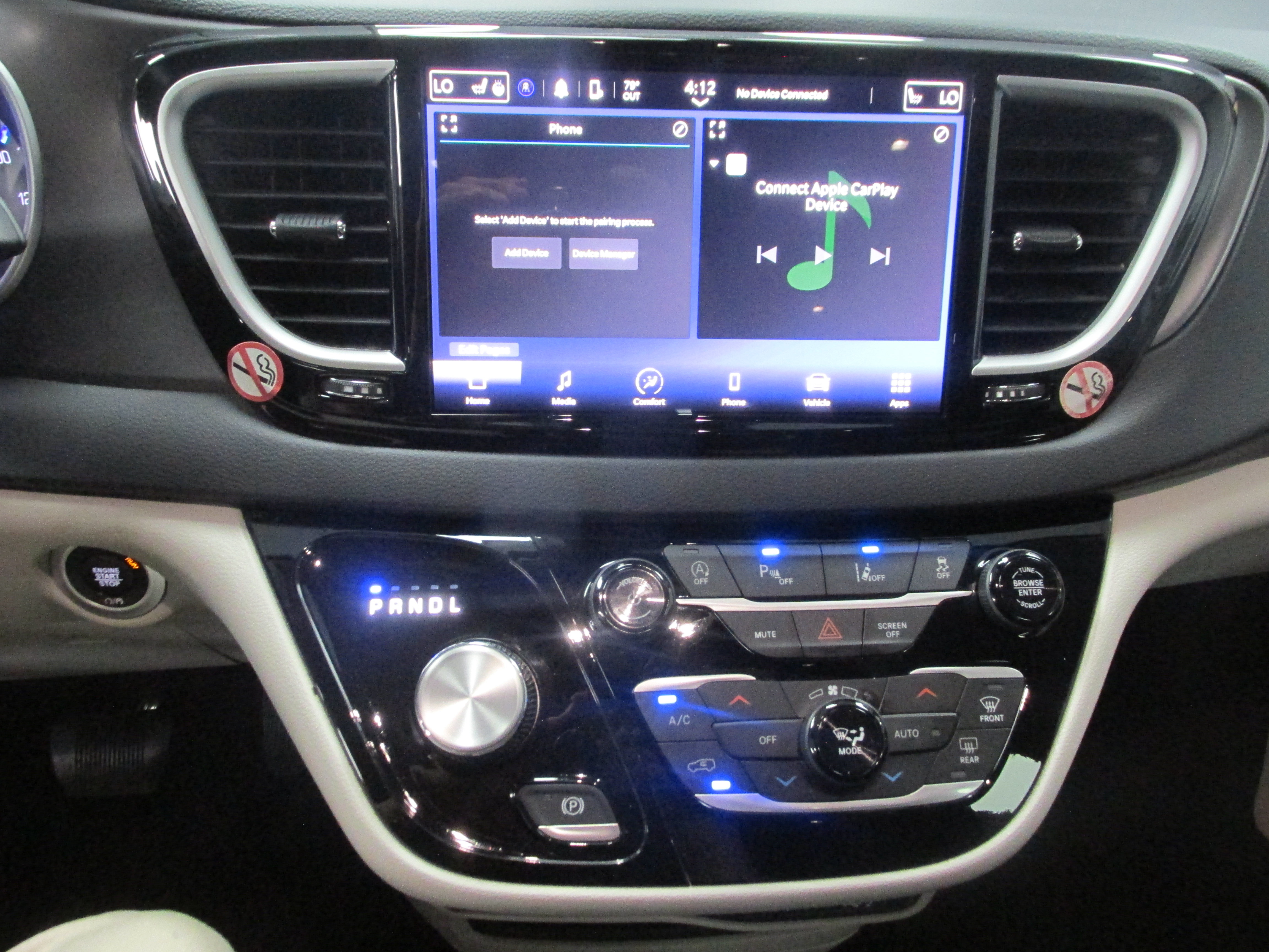 Used 2023 Chrysler Pacifica Touring-L FWD image 35