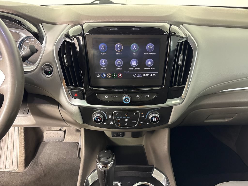Used 2020 Chevrolet Traverse LT w/ LT Premium Package FWD image 30