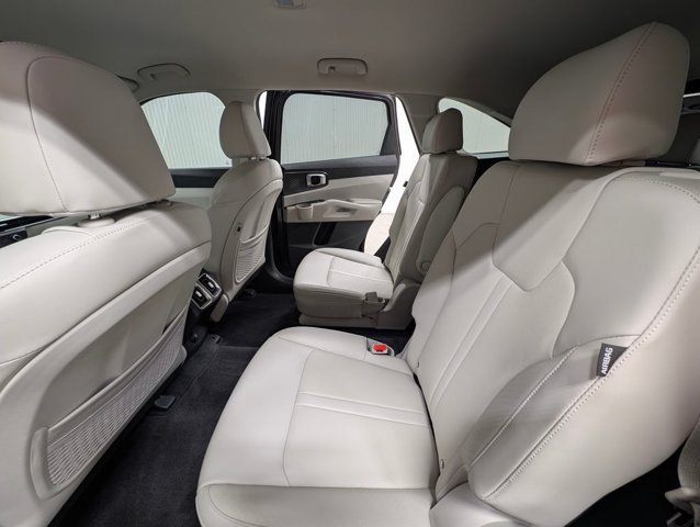 Used 2025 Kia Sorento EX FWD image 14