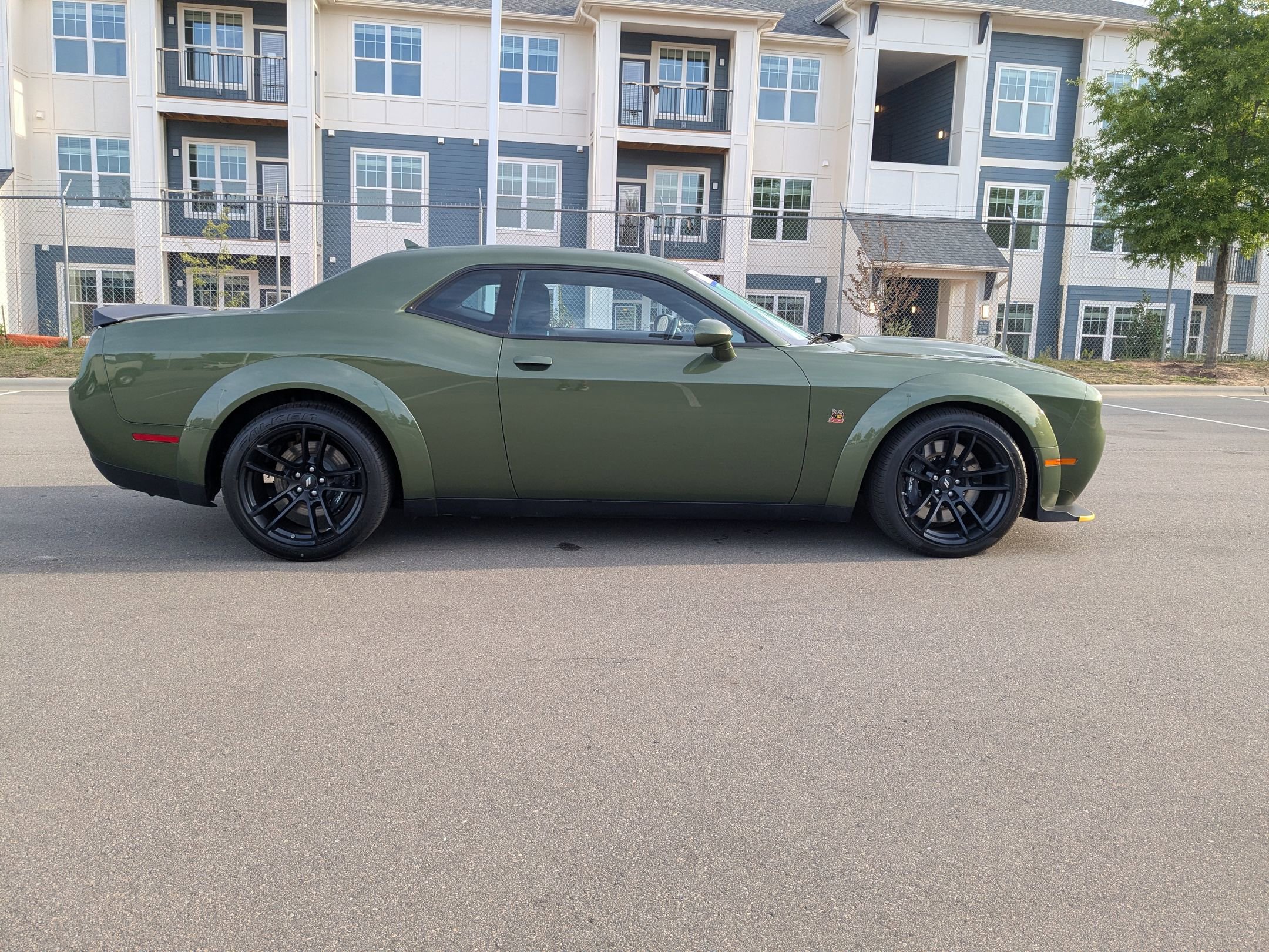 Used 2023 Dodge Challenger R/T Scat Pack RWD image 3