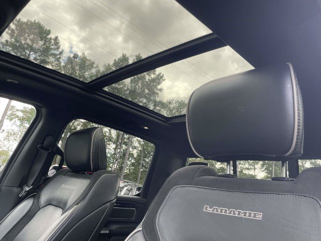 Used 2021 RAM 1500 Laramie AWD/4WD image 18