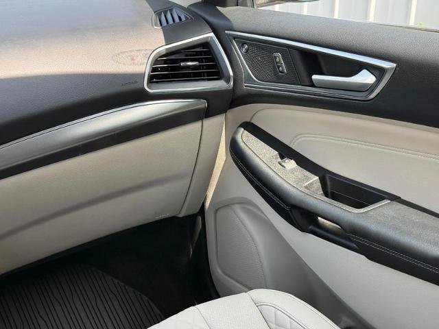 Certified 2024 Ford Edge Titanium w/ Equipment Group 301A AWD/4WD image 14