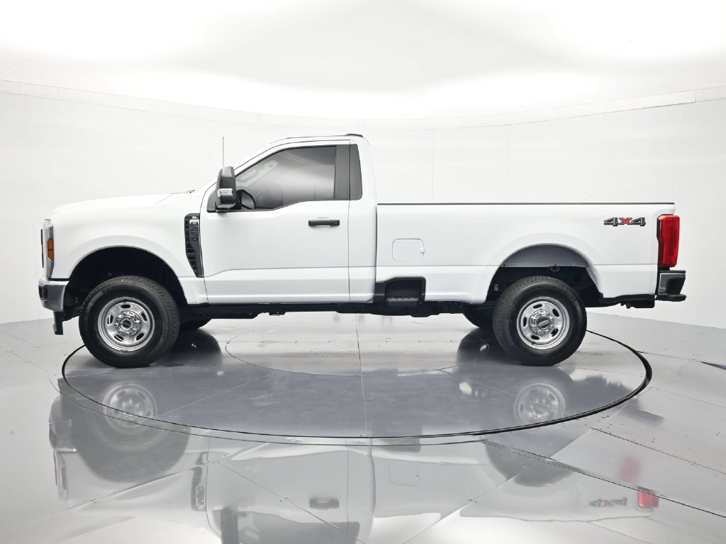 Certified 2025 Ford F250 XL w/ XL Driver Assist Package AWD/4WD image 8