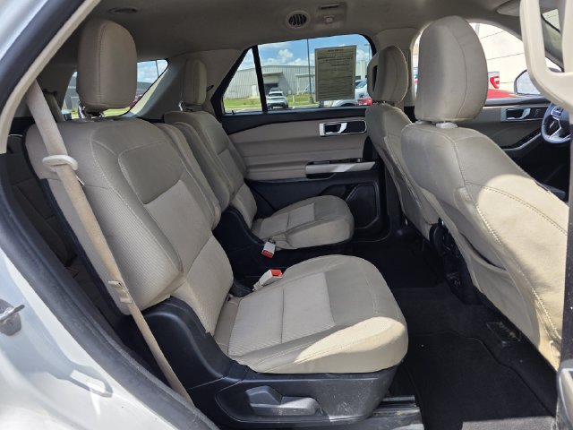 Certified 2022 Ford Explorer XLT RWD image 27