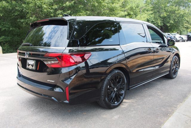 Used 2025 Honda Odyssey Sport-L image 7