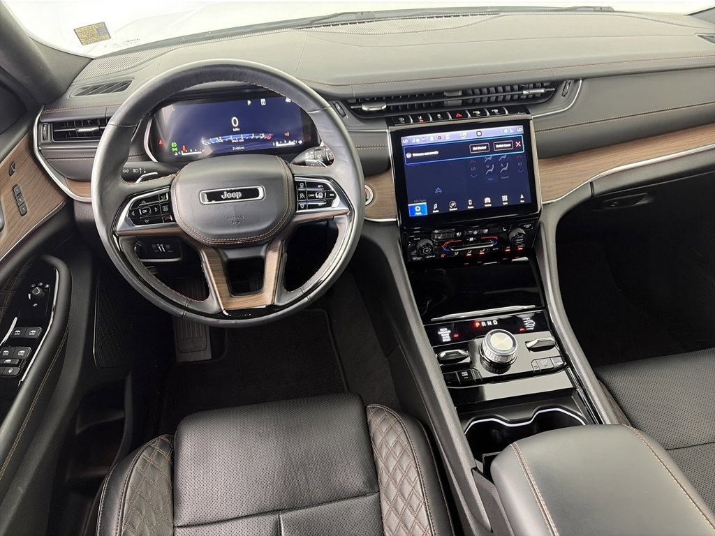 Used 2024 Jeep Grand Cherokee Summit image 14