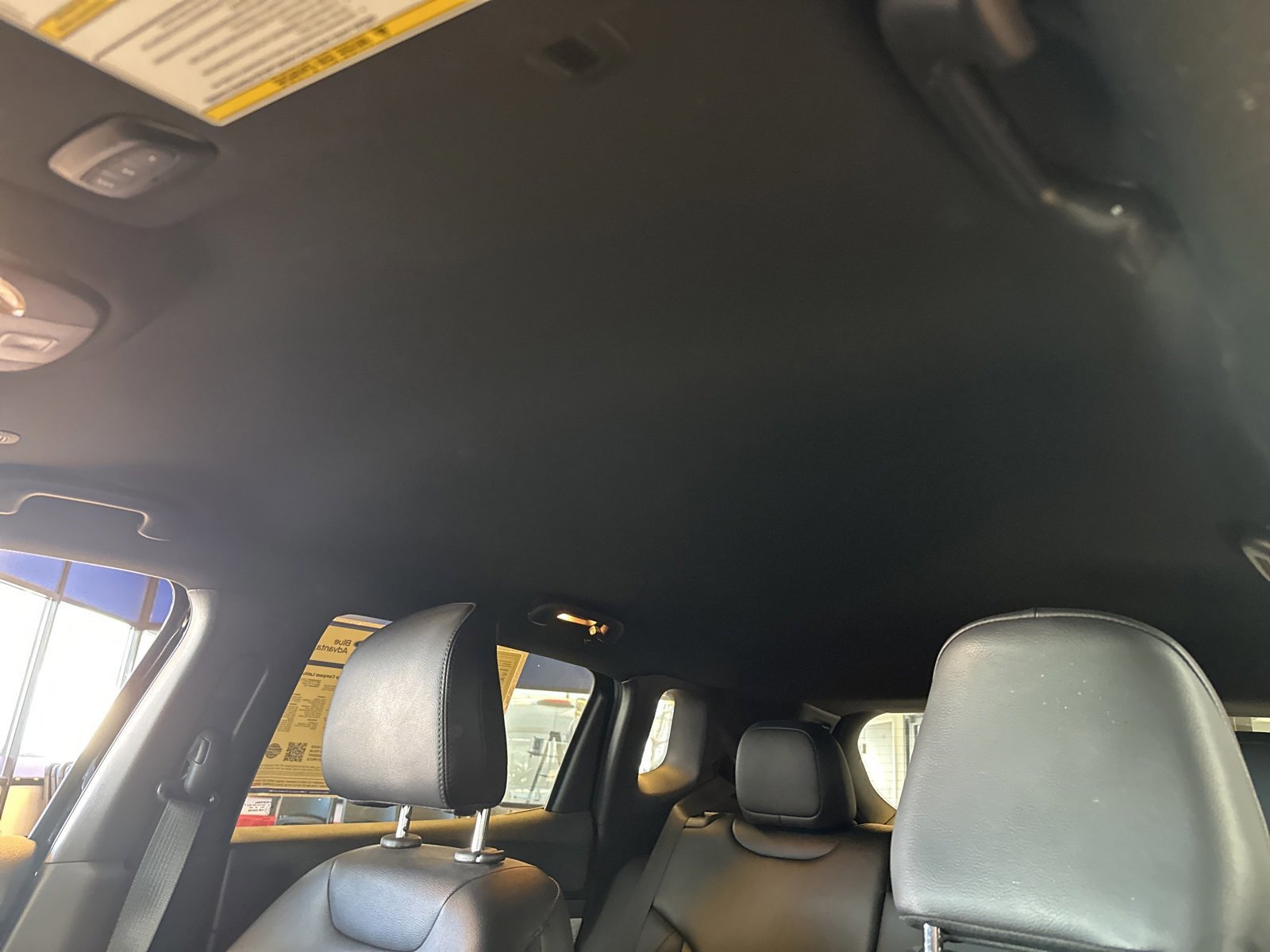 Used 2024 Jeep Compass Latitude image 24