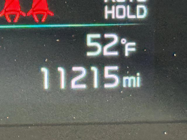 Used 2024 Kia Sportage EX w/ EX Premium Package image 16