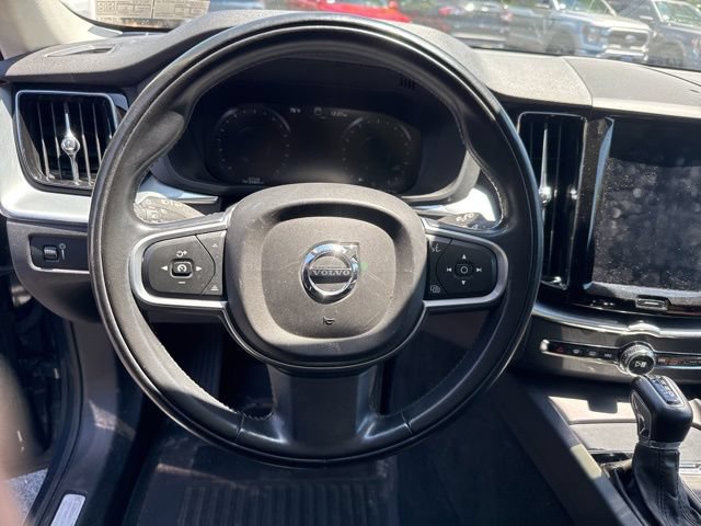 Used 2018 Volvo XC60 T5 Momentum w/ Convenience Package AWD/4WD image 20