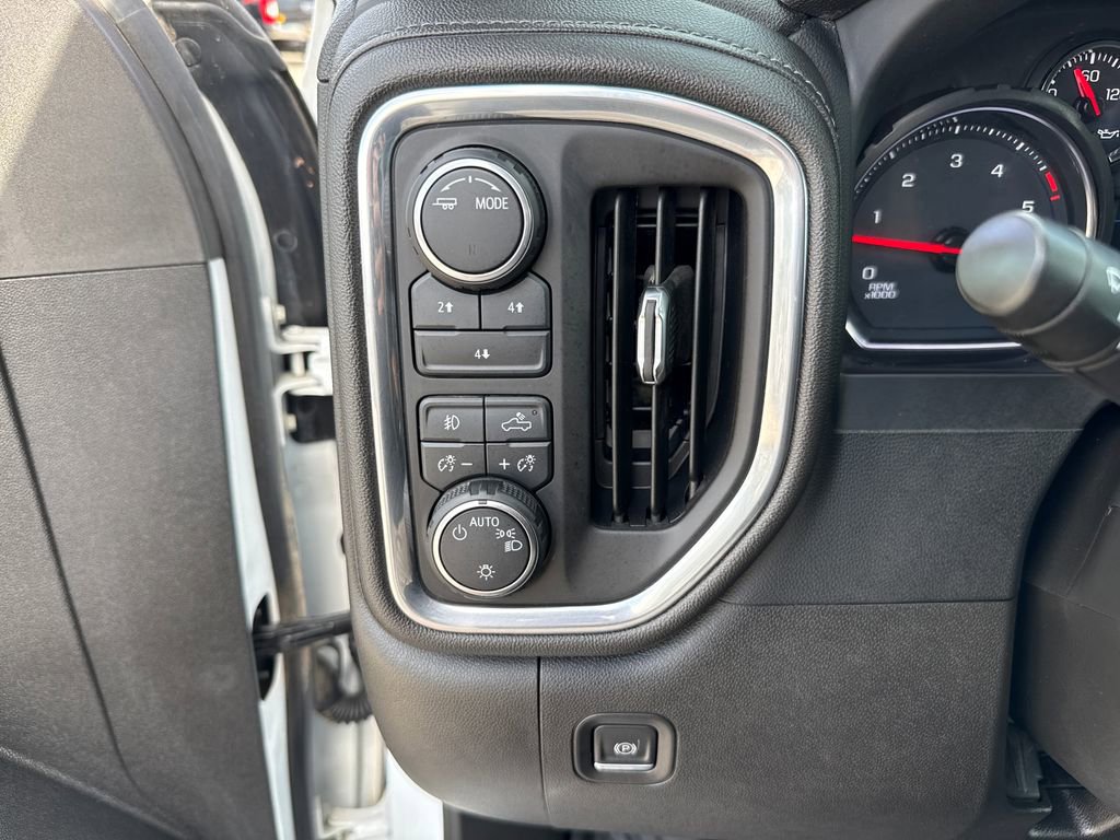 Used 2023 Chevrolet Silverado 2500 LT w/ Convenience Package image 14