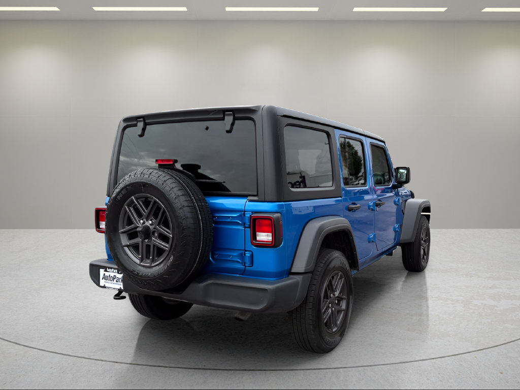 Used 2024 Jeep Wrangler Unlimited Sport AWD/4WD image 8