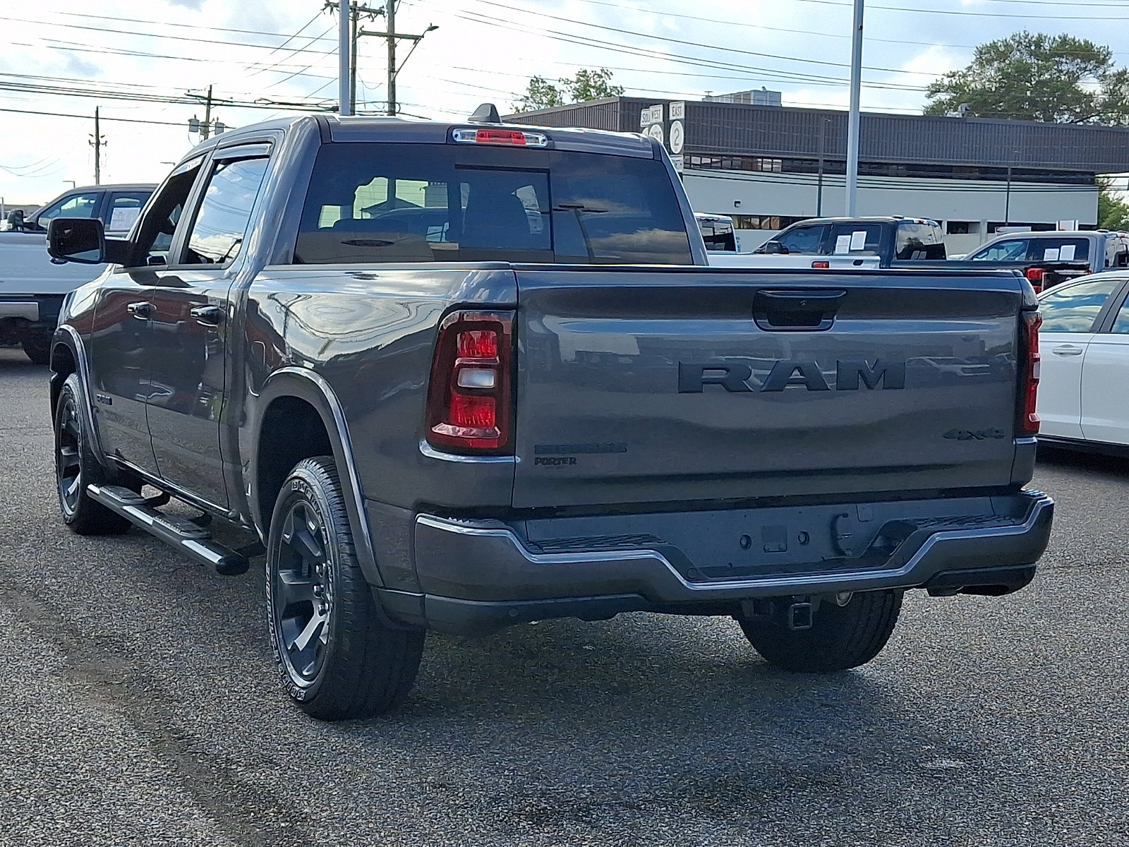 Used 2026 RAM 1500 Big Horn AWD/4WD image 8