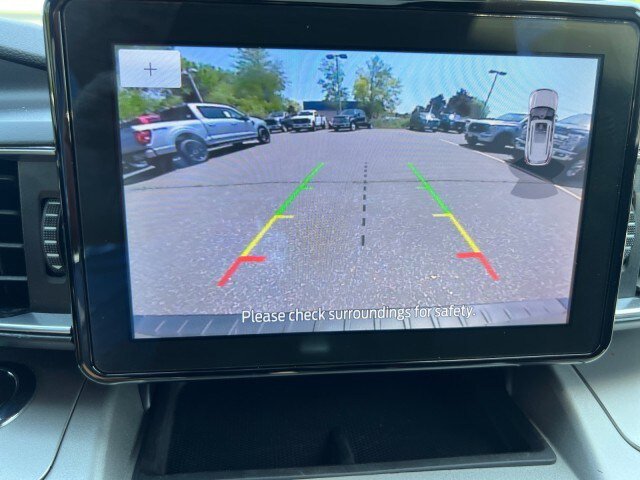 Certified 2021 Ford Explorer XLT w/ Equipment Group 202A AWD/4WD image 15