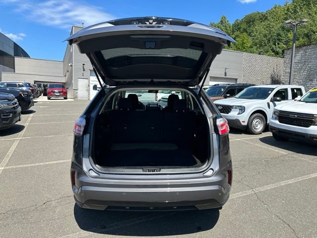 Certified 2024 Ford Edge SE w/ Black Appearance Package AWD/4WD image 31