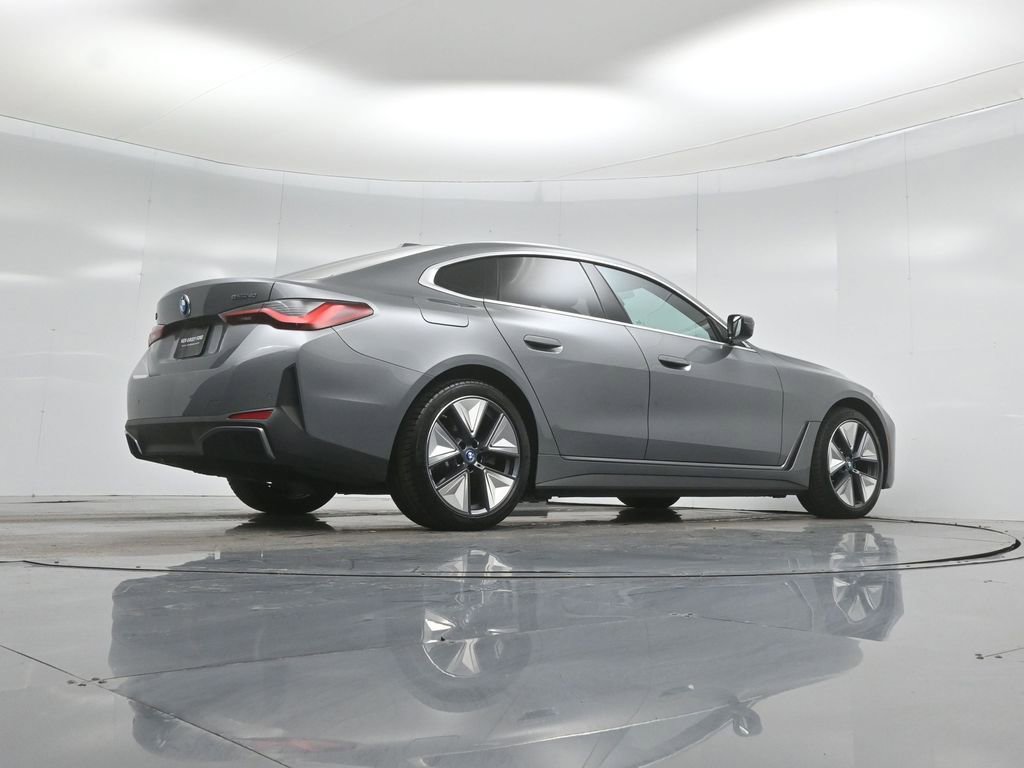 Used 2023 BMW i4 eDrive40 RWD image 47