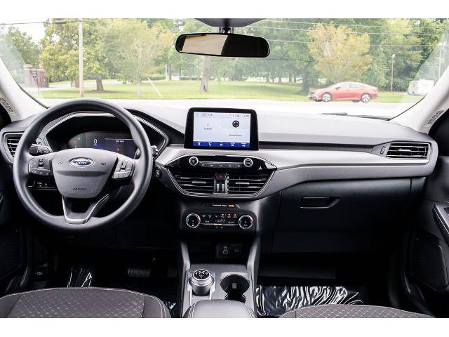 Certified 2025 Ford Escape Active AWD/4WD image 13