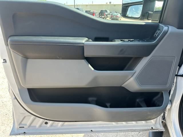 Certified 2024 Ford F250 XLT w/ Snow Plow Prep Package image 11