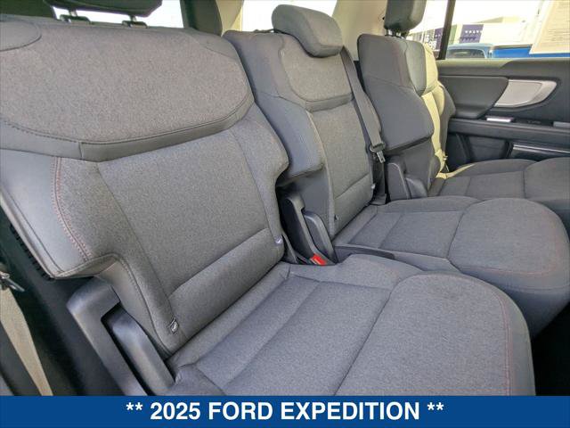 Certified 2025 Ford Expedition Active RWD image 21