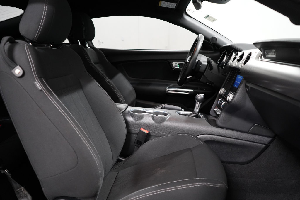 Certified 2022 Ford Mustang GT RWD image 19