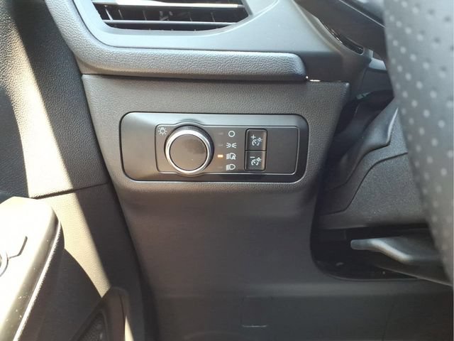 Certified 2025 Ford Escape ST-Line w/ Cold Weather Package AWD/4WD image 13