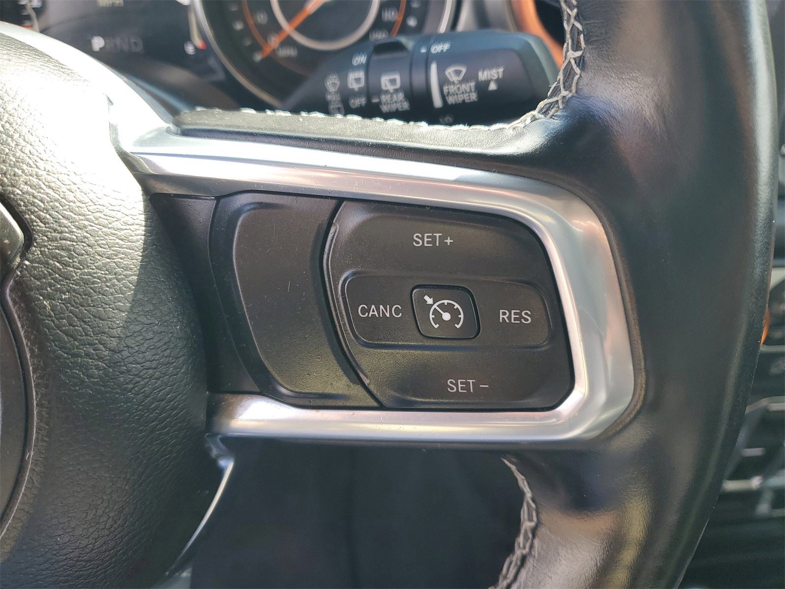 Used 2022 Jeep Wrangler Unlimited Sahara w/ Cold Weather Group image 19