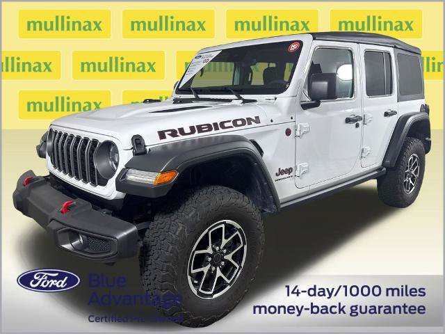 Used 2025 Jeep Wrangler Unlimited Rubicon w/ Safety Group AWD/4WD image 14