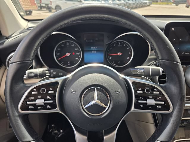 Used 2022 Mercedes-Benz GLC 300 image 29