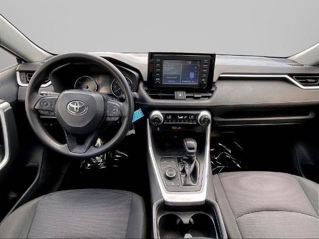 Used 2019 Toyota RAV4 LE w/ Carpet Mat Package AWD/4WD image 7
