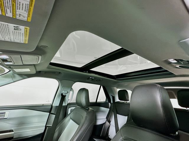 Certified 2023 Ford Explorer XLT w/ Equipment Group 202A image 30
