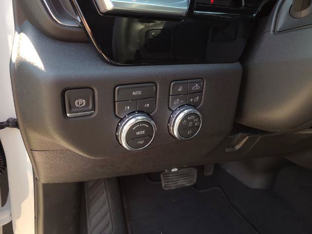 Used 2026 GMC Sierra 1500 SLT AWD/4WD image 23