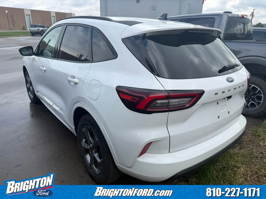 Certified 2023 Ford Escape ST-Line w/ Equipment Group 301A FWD image 2