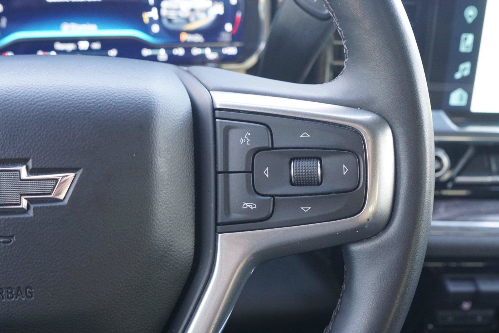Used 2024 Chevrolet Silverado 2500 LTZ w/ LTZ Plus Package AWD/4WD image 14
