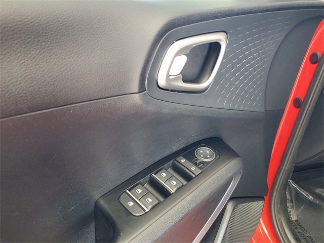 Used 2021 Kia Soul GT-Line image 7