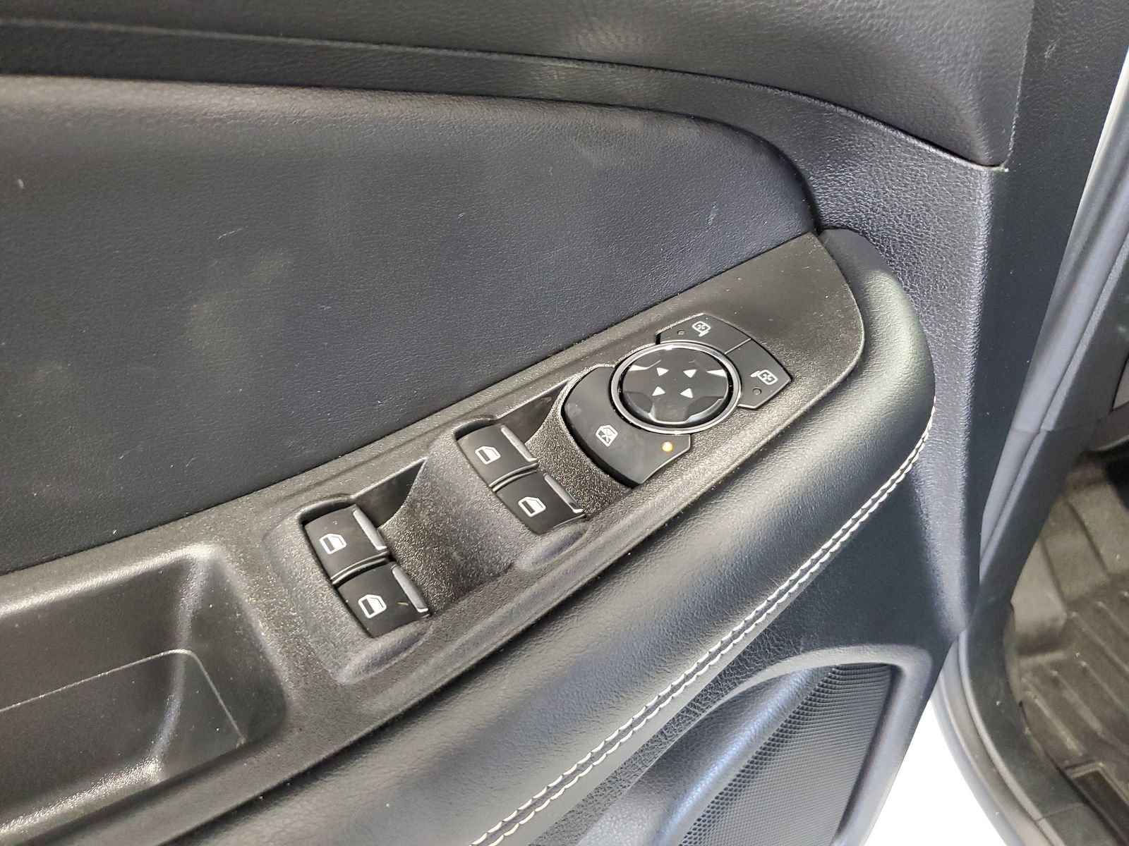 Certified 2022 Ford Edge ST w/ Equipment Group 401A AWD/4WD image 13