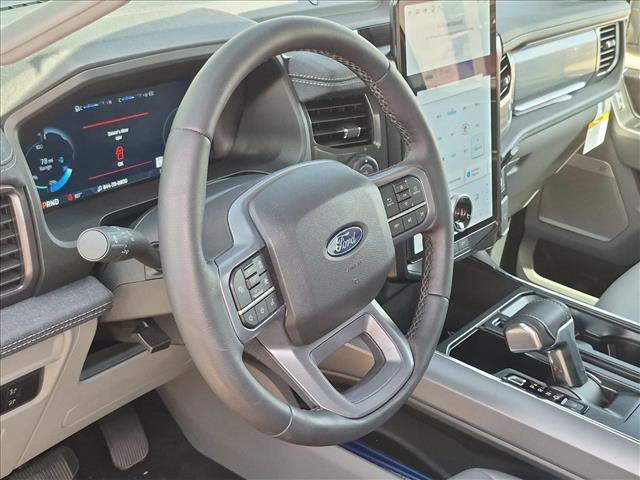 Certified 2025 Ford F150 Lightning Flash AWD/4WD image 9